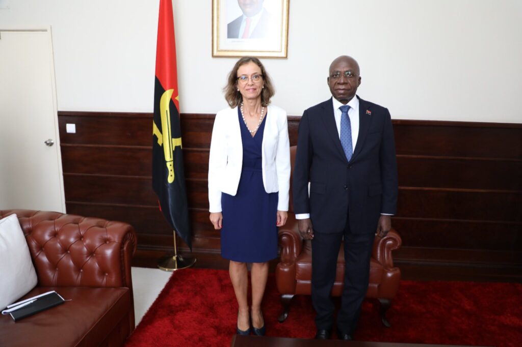 Angola e União Europeia alinham realização de fórum económico em Luanda