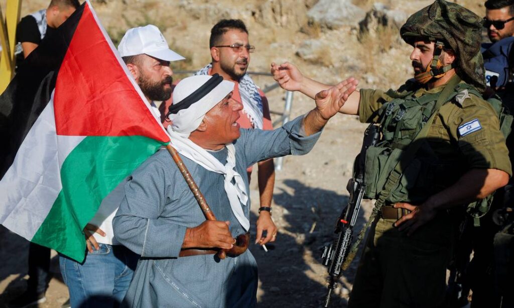 Países e organizações internacionais exigem fim de medidas unilaterais de Israel na Cisjordânia