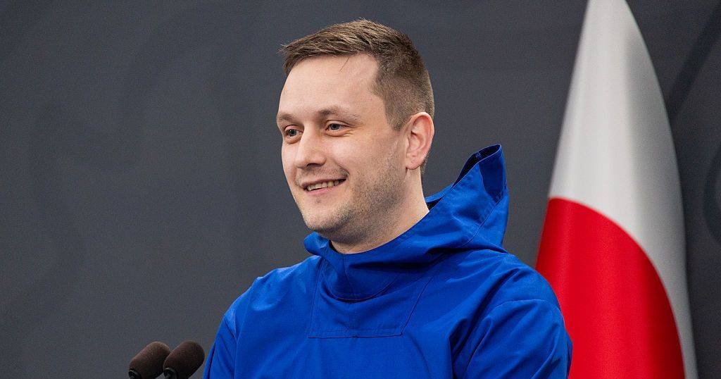 Jens-Frederik Nielsen rejeita oferta de navio-hospital de Donald Trump para a Groenlândia