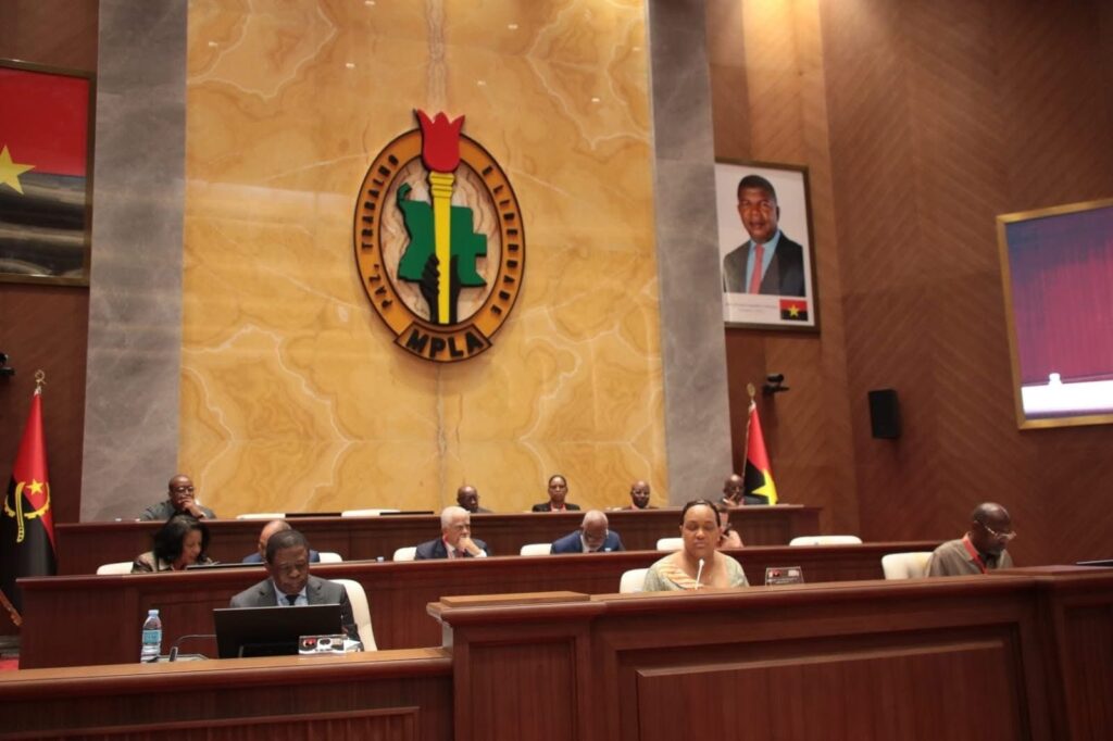 MPLA responde a reclamação de Higino Carneiro