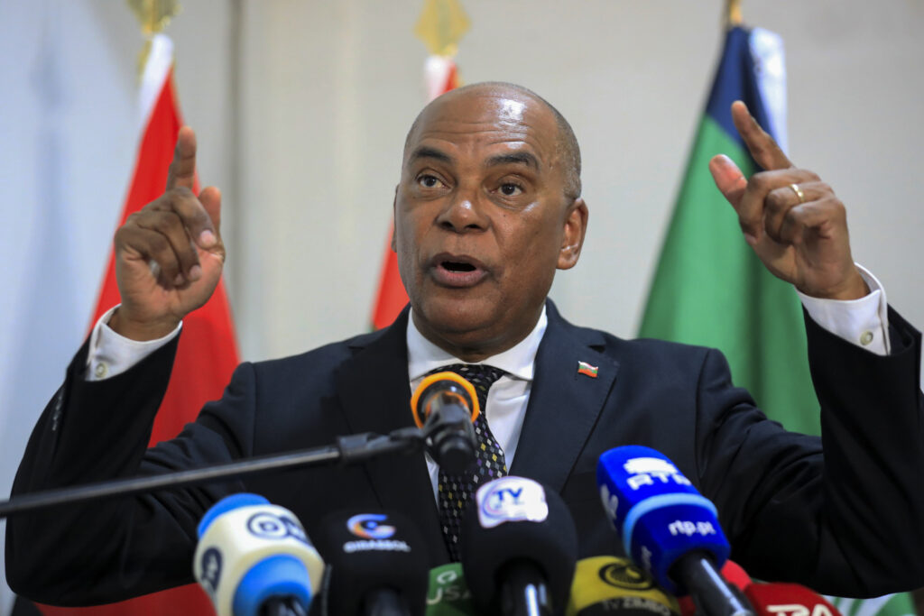 UNITA Defende Mudança Estrutural da Economia e Apresenta Plano para Retirar Angola da Crise
